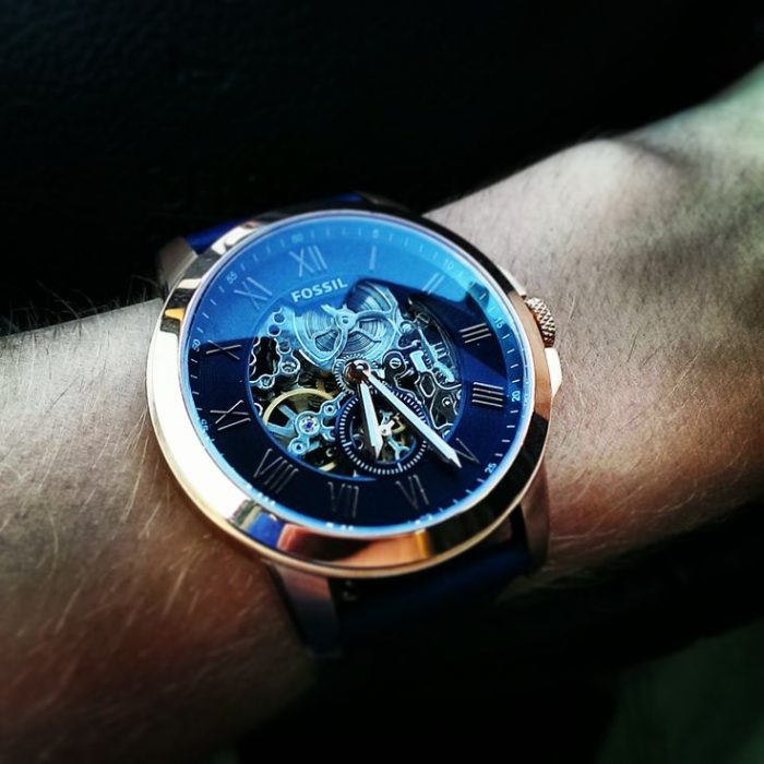Đồng hồ Fossil của nước nào - Mỹ hay Thụy Sỹ
