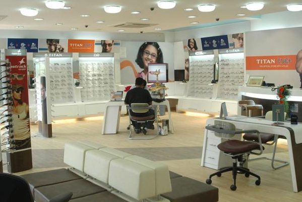 Bảo hành đồng hồ Titan