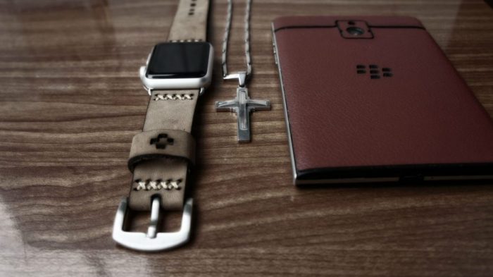 Thay dây đồng hồ Guess chính hãng