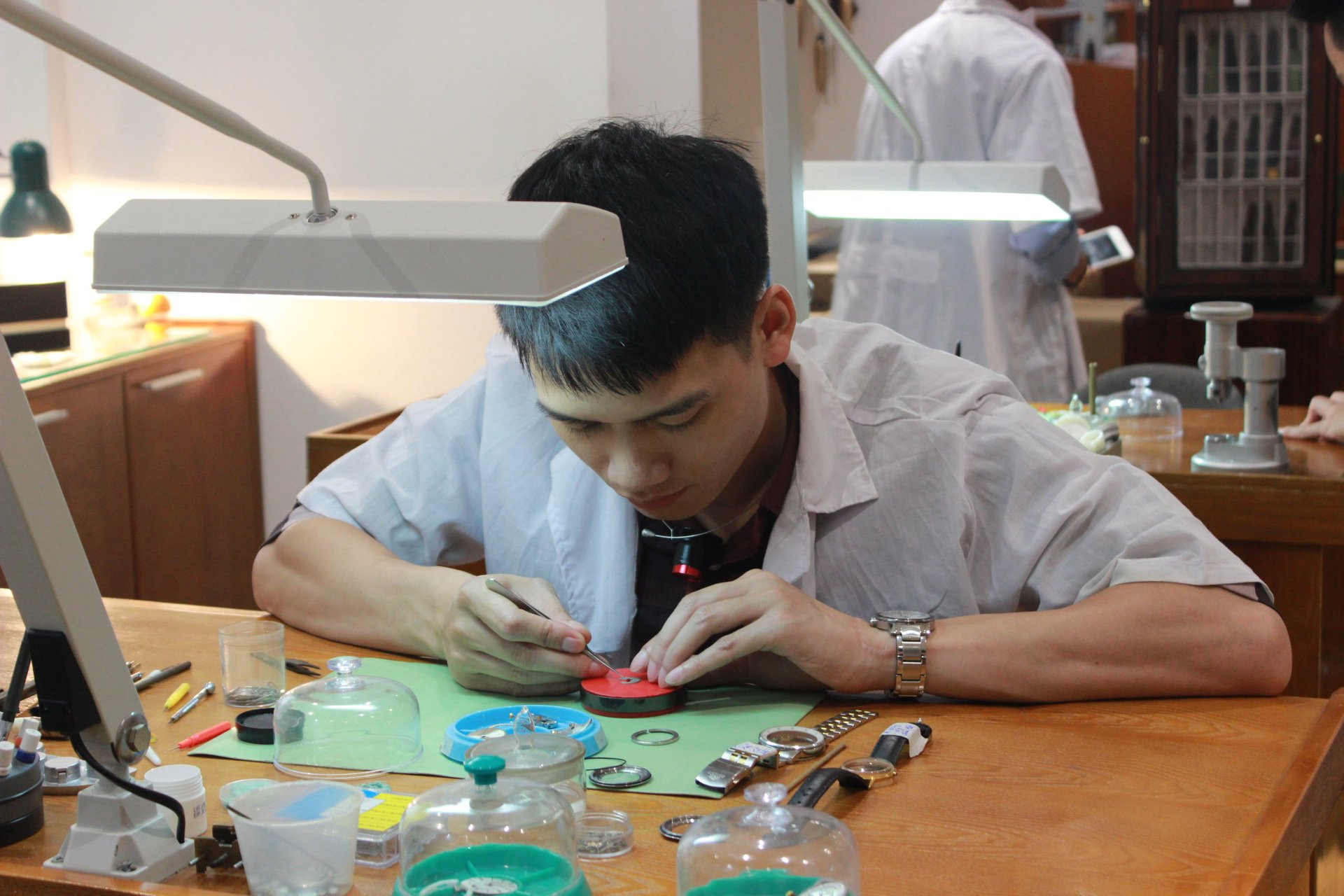 Thay pin đồng hồ ở Hà Nội uy tín giá tốt nhất