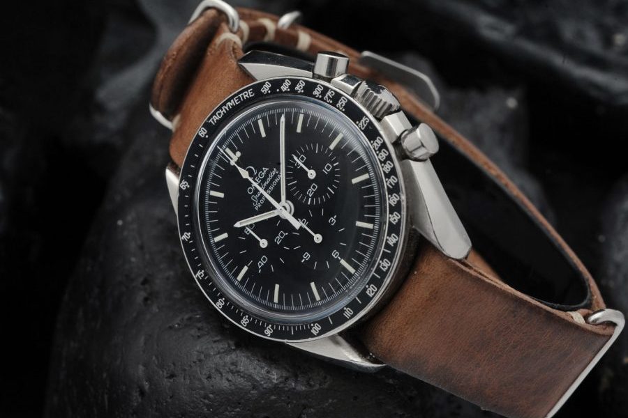 Đồng hồ cao cấp Omega