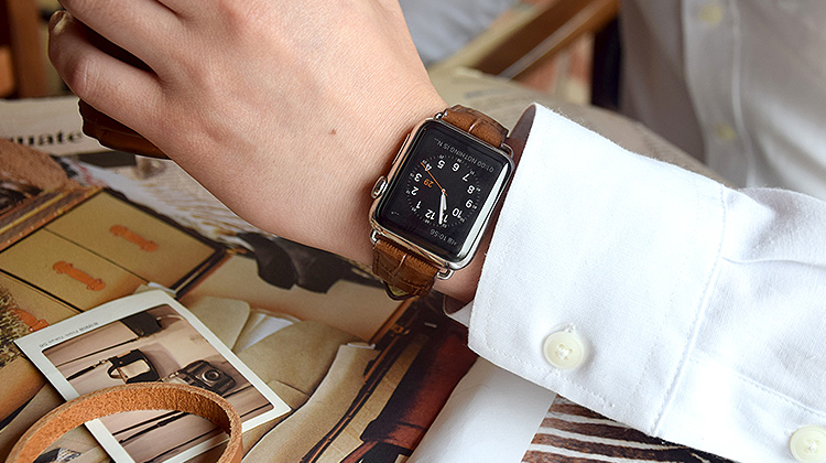 thay dây đồng hồ da cá sấu