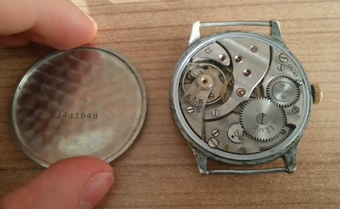 sửa chữa đồng hồ cơ ở hà nội 3