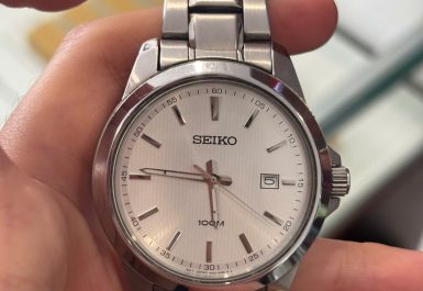 thay mặt kính đồng hồ Seiko