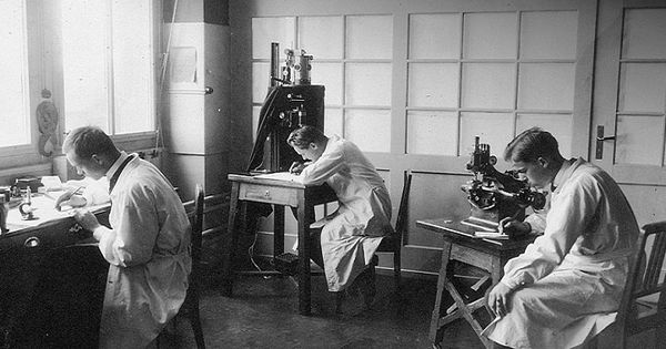 Trụ sở thương hiệu đồng hồ Omega Sapphire