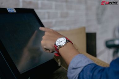 đồng hồ Thụy Sỹ giá rẻ