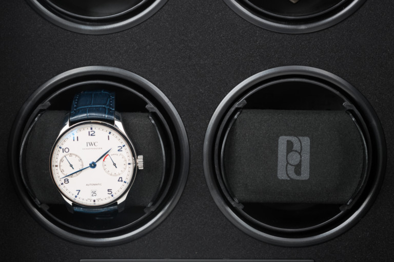 Hộp xoay đồng hồ