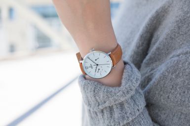 thay day dong ho obaku 5