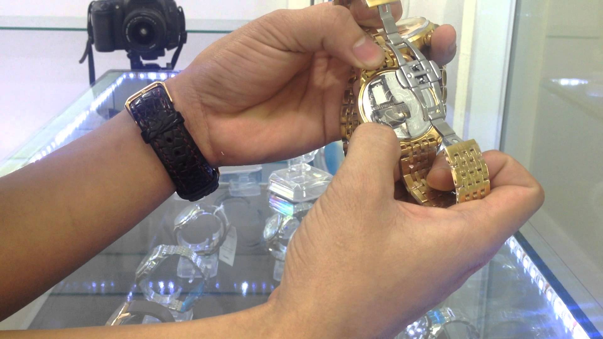 Xem xét trước khi thay dây đồng hồ