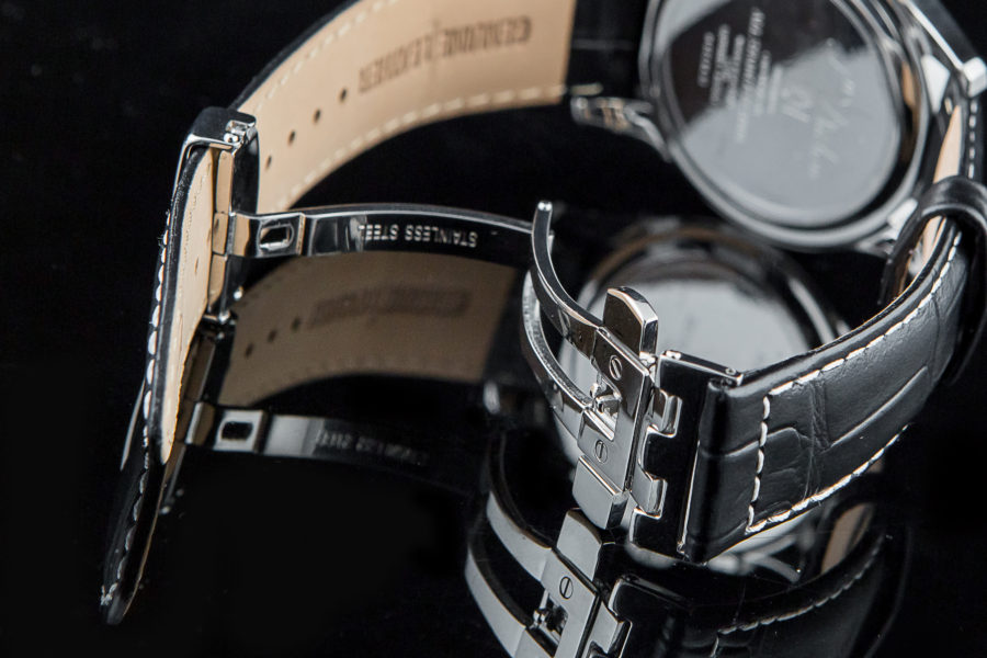 Đồng hồ L'Duchen dây da mặt tròn