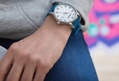 đồng hồ nữ kiểu dáng thể thao