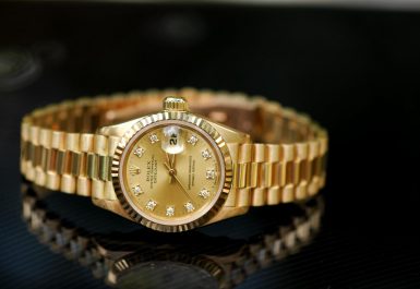 giá của đồng hồ Rolex chính hãng