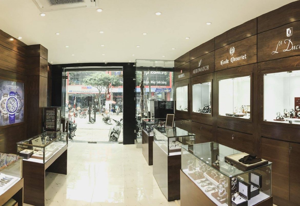 Shop đồng hồ Thụy Sỹ Erawatch tại 100 Thái Hà