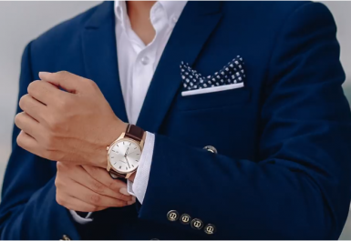 đồng hồ wenger sang trọng và hợp lí