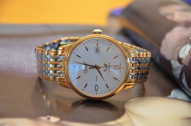 đồng hồ ogival thụy Sỹ