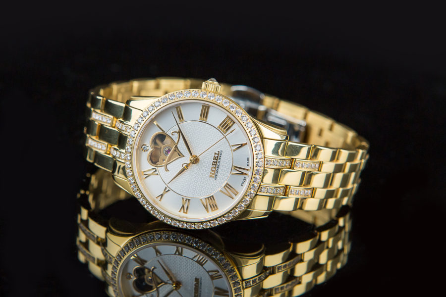 Đồng hồ mạ vàng nobel