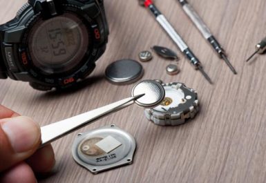 thay pin đồng hồ chính hãng tại Hà Nội