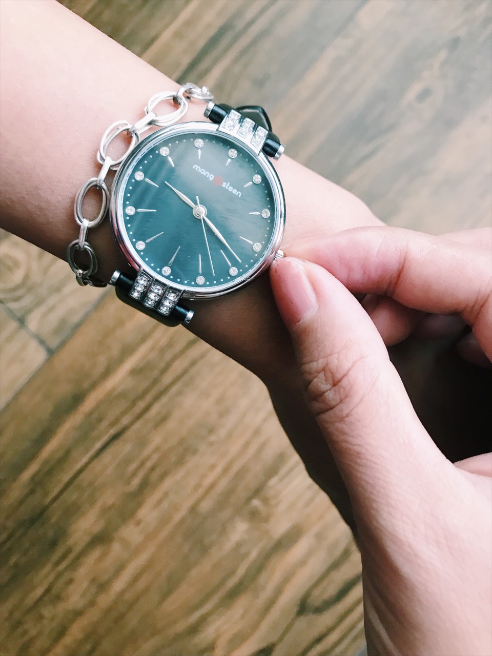 đồng hồ bị vào nước