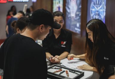 Thay dây đồng hồ tại Hà Nội