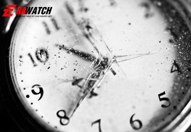 đồng hồ bị vào nước