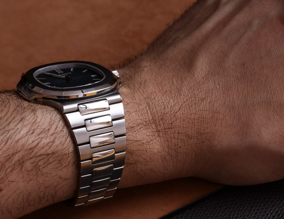 Cắt mắt đồng hồ