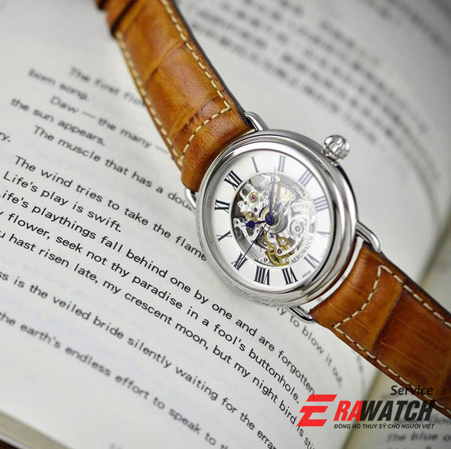 sua-chua-dong-ho-deo-tay