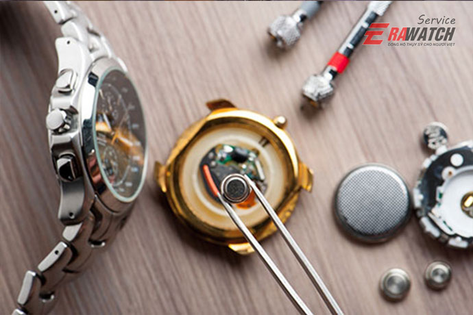 thay-pin-dong-ho-o-dau-uy-tin