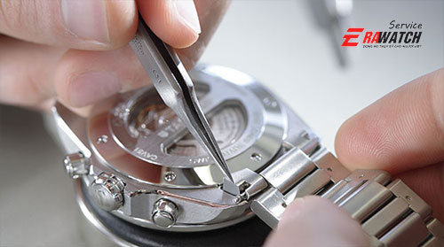 sua-chua-dong-ho-Tag Heuer