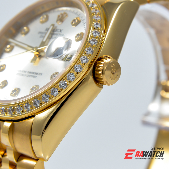 thay-num-van-dong-ho-rolex