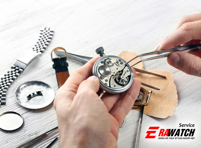 Thay Pin đồng hồ