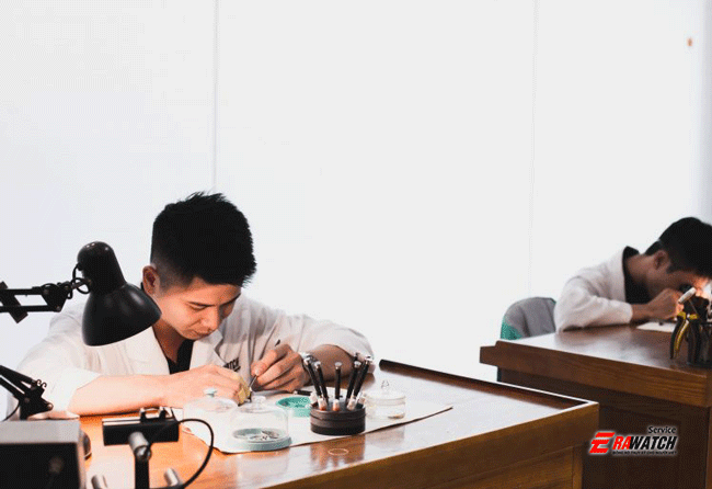 thay-day-deo-dong-ho-rolex-(2)