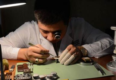 trung-tâm-sửa-chữa-đồng-hồ