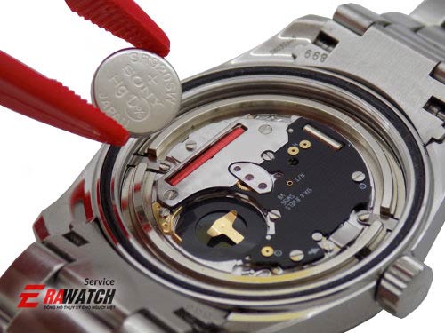 thay-pin-dong-ho-omega
