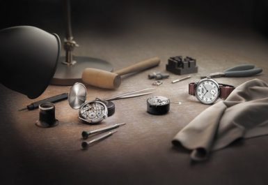 Sự thật về lau dầu đồng hồ lấy ngay