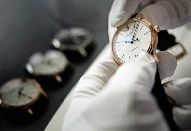 Đồng hồ chạy chậm sửa ở đâu