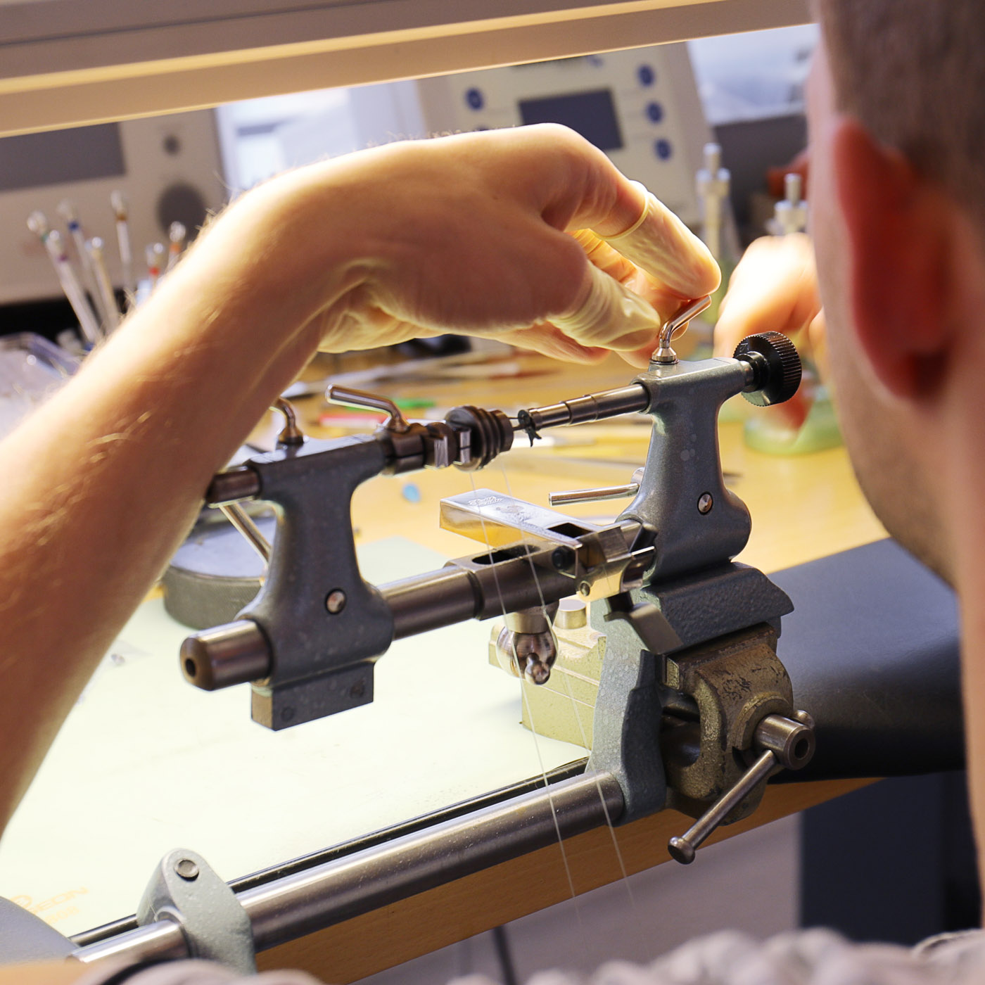 sửa chữa đồng hồ uy tín Hà Nội