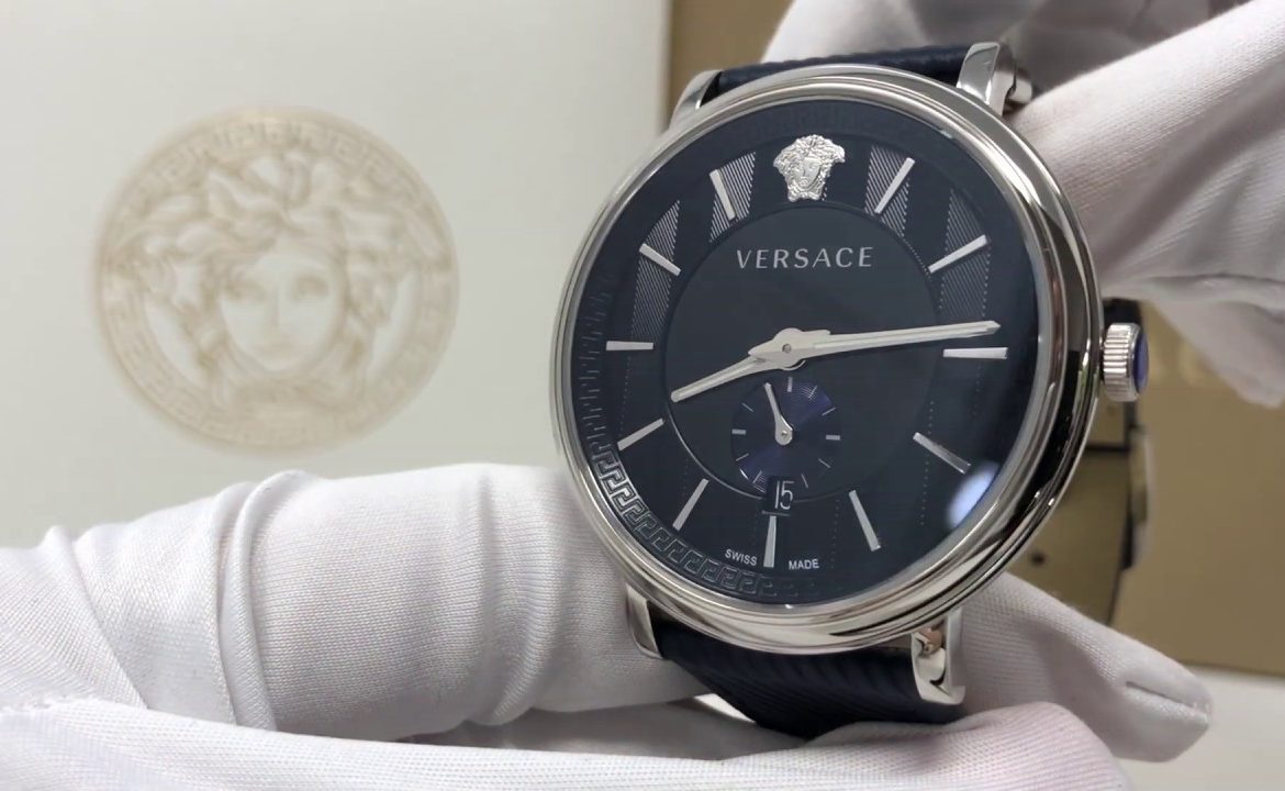 thay pin đồng hồ Versace giá bao nhiêu