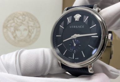 thay pin đồng hồ Versace giá bao nhiêu