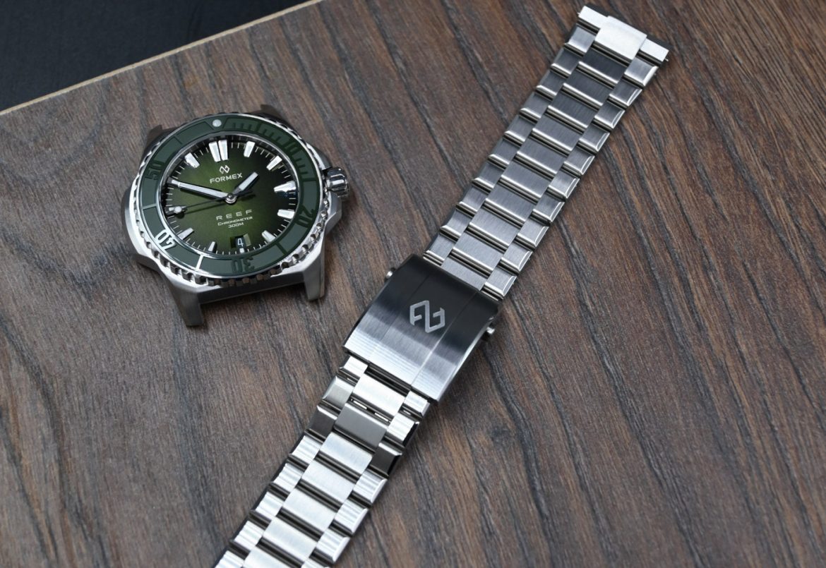 địa chỉ đánh bóng làm mới đồng hồ uy tín chuyên nghiệp