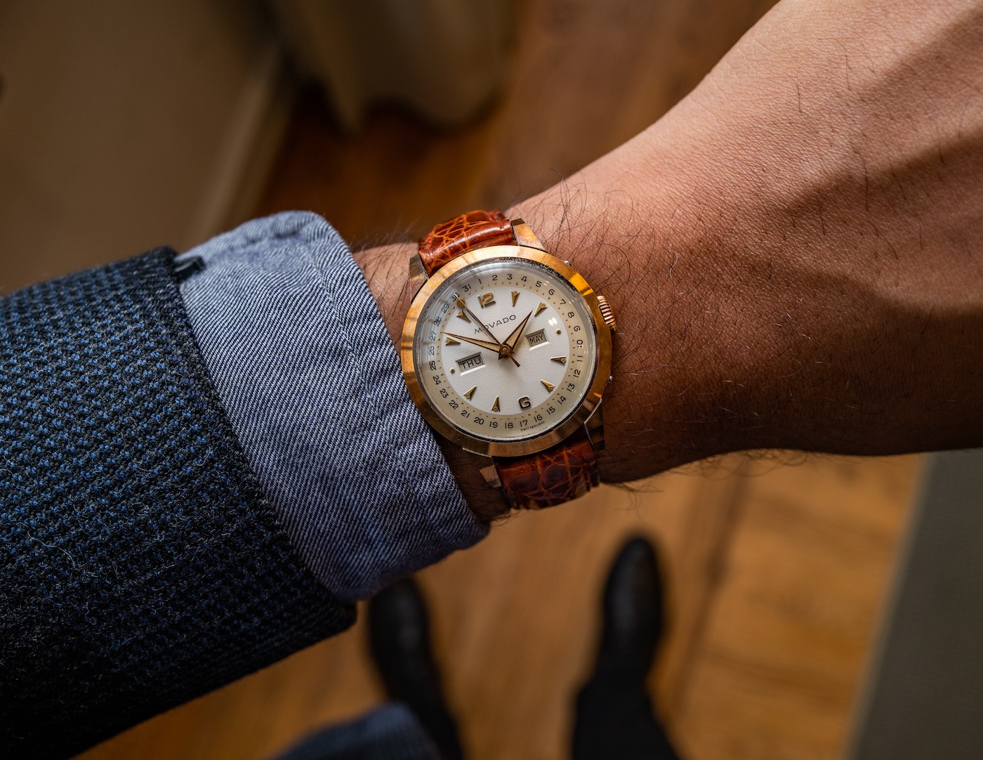 địa chỉ thay kính đồng hồ Movado