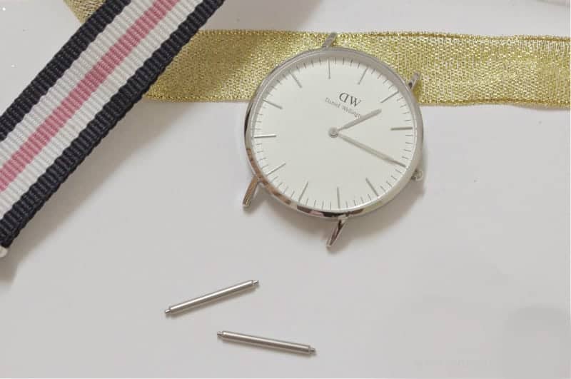 thay chốt đồng hồ lấy ngay