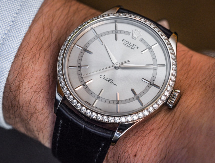 Nhiều băn khoăn về lau dầu đồng hồ Rolex, hãy lựa chọn chúng tôi để trải nghiệm dịch vụ chất lượng