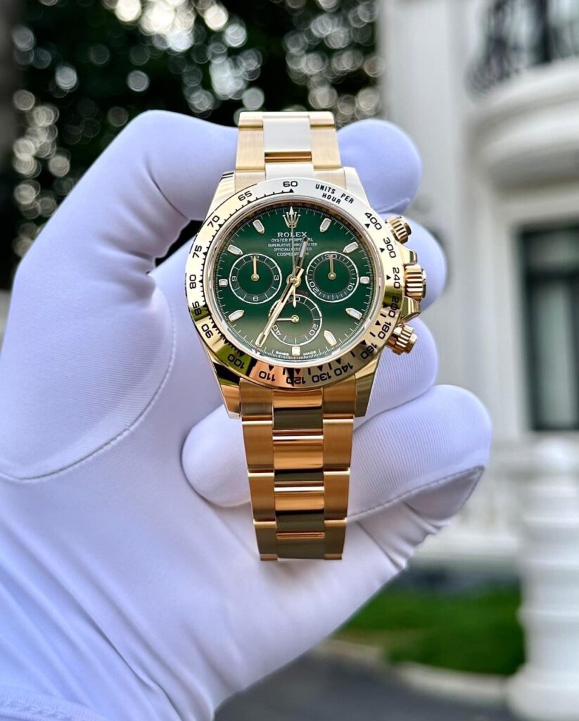 Cách chỉnh giờ đồng hồ rolex - Hướng dẫn chi tiết để sở hữu thời gian chính xác và phong cách
