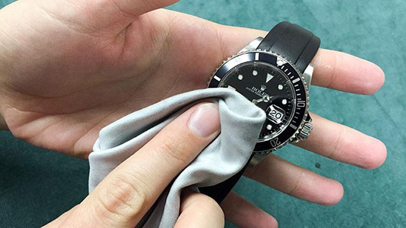 Cách chỉnh giờ đồng hồ rolex - Hướng dẫn chi tiết để sở hữu thời gian chính xác và phong cách