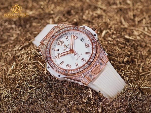 Đồng Hồ Hublot Nữ Giá Bao Nhiêu? Tổng Quan Thị Trường Và Các Mẫu Hot Nhất Hiện Nay