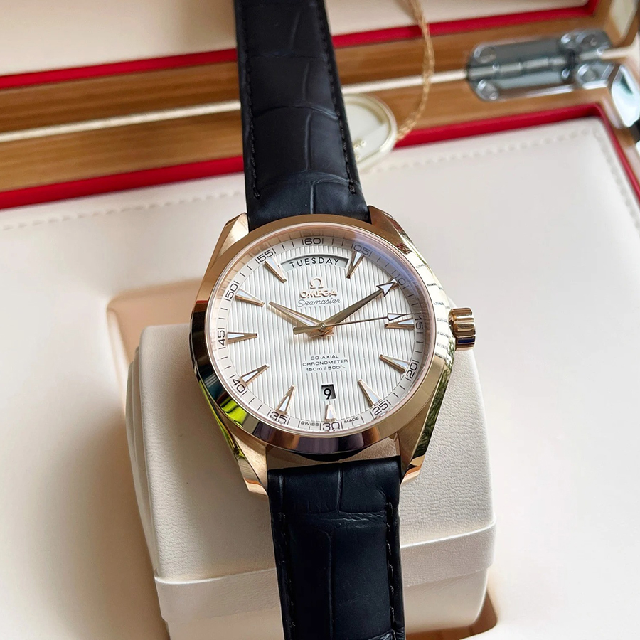 Đồng hồ Omega cổ vàng đúc – Sưu tầm đẳng cấp và giá trị vượt thời gian