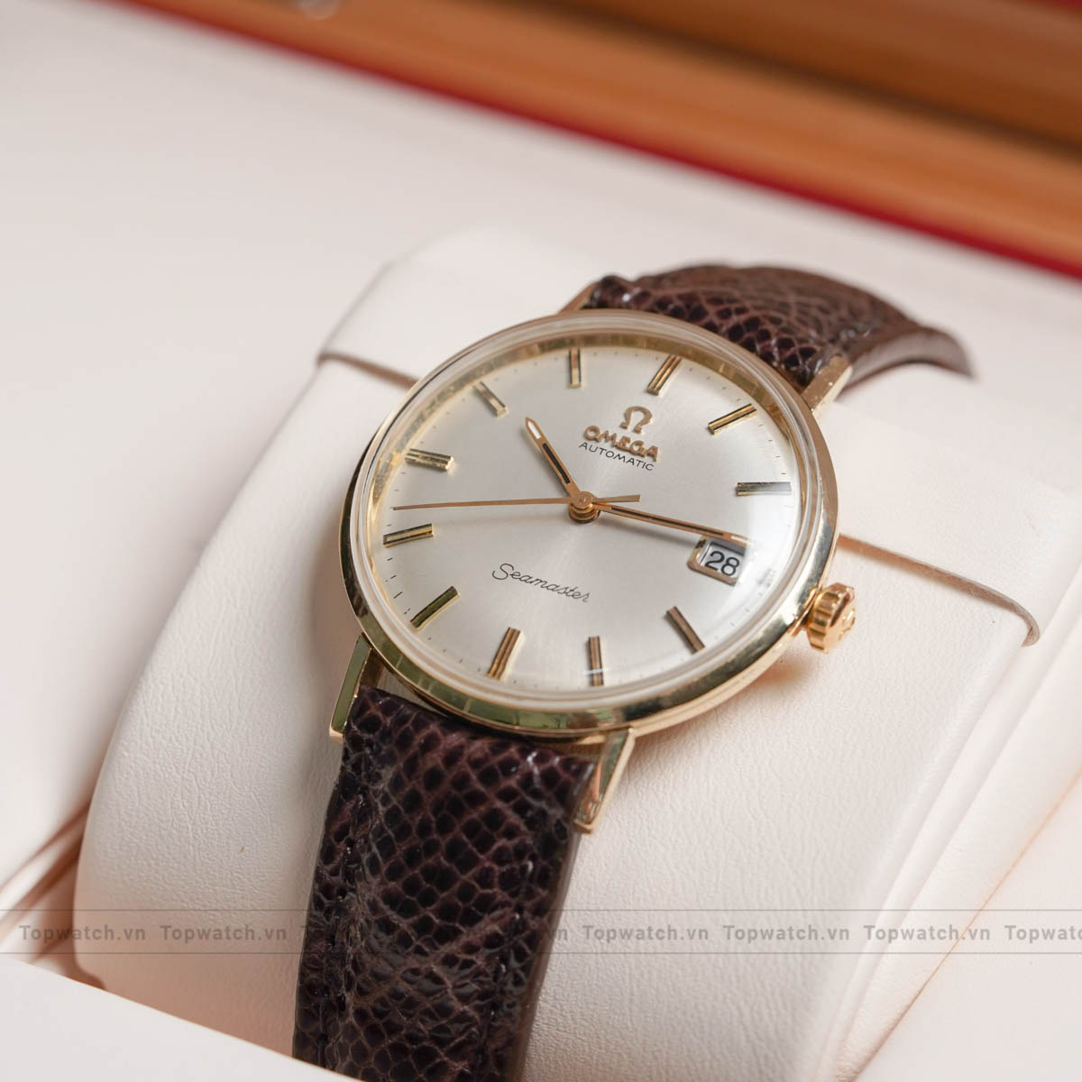 Đồng hồ Omega cổ vàng đúc – Sưu tầm đẳng cấp và giá trị vượt thời gian