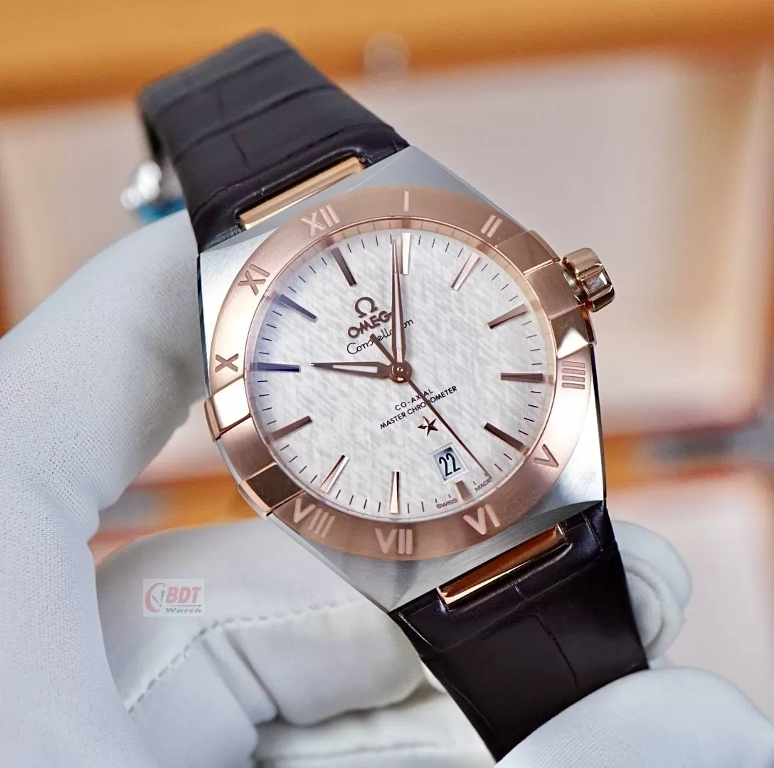 Giá Đồng Hồ Omega Chính Hãng Tham Khảo Chi Tiết và Các Mẫu Nổi Bật