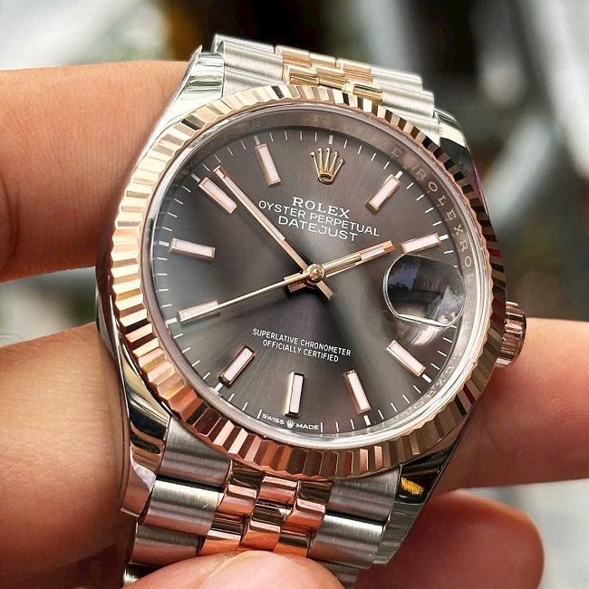 Rolex Oyster Perpetual Datejust Giá Bao Nhiêu?